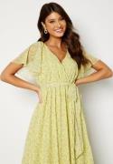 Goddiva Ditsy Flutter Sleeve Maxi Dress Soft Lemon XXS (UK6)