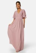 Bubbleroom Occasion Butterfly sleeve chiffon gown Dusty pink 36