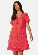 Pieces Nya SS V-Neck Short Dress Poppy Red AOP: Heart XS