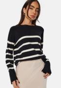 Pieces Sia LS Knit Pullover Black Stripe: White M
