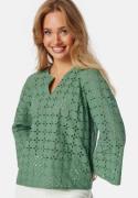 Happy Holly Broderie Anglaise Blous Green 32/34