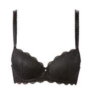 Trofe Julia Lace Padded Bra BH Svart polyamid B 85 Dam