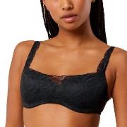 Triumph BH Body Make-Up Illusion Lace Balconette Svart C 90 Dam