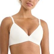 Sloggi BH ZERO Feel Pure Push-Up Bra Vit L+ Dam