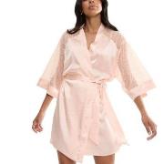 Triumph A Weekend To Remember Robe Ljusrosa polyester 38 Dam