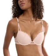 Triumph BH That Night In Vegas Wired Push-Up Bra Ljusrosa D 75 Dam