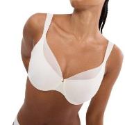 Triumph BH BMU Illusion Curve Minimizer Bra Offwhite D 70 Dam