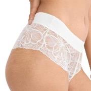 Triumph Trosor Body Make-Up Illusion Lace Shorty Offwhite 46 Dam