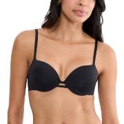 Triumph BH Body Make-Up Illusion WHP EX Svart C 85 Dam