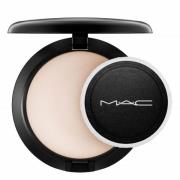 MAC Blot Powder/Pressed (olika nyanser) - Light