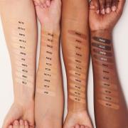 MAC Studio Fix 36HR Smooth Angles Concealer (Various Shades) - NW10