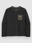Patagonia Shop Sticker Pocket Responsibili T-Shirt black w/basin green