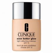 Clinique Even Better Glow Light Reflecting Makeup SPF15 Alabaster