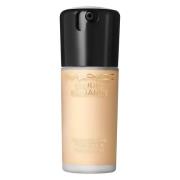 Mac Cosmetics Studio Radiance Serum-Powered Foundation NC15 30 ml