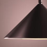 FRANDSEN LED-batteridriven golvlampa Grasp, röd, höjd 72 cm, metall