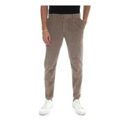 Fay Chinos Brown, Herr