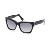 Gcds Stiliga solglasögon i färg 03B Black, Dam