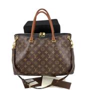 Louis Vuitton Vintage Förägda LV Pallas Monogram Canvas Handväska Brow...