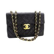 Chanel Vintage Förägad Tidlös Svart Läder Chanel Black, Dam