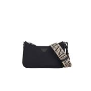 Emporio Armani Trendig Baguette Handväska Black, Dam