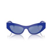 Dolce & Gabbana Blå Cat-Eye Solglasögon med Silver Spegelglas Blue, Da...