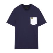Lyle & Scott Kontrastficka T-shirt, Elegant med en Personlig Touch Blu...