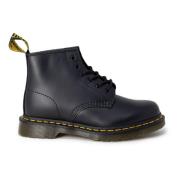 Dr. Martens Dam Släta Läderkängor Black, Dam