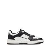 Valentino Garavani Svarta Sneakers med Logodetalj Black, Herr