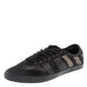 Burberry Vintage Pre-owned Canvas sneakers Black, Dam