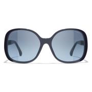 Chanel Ikoniska solglasögon med blå linser Blue, Dam