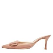 Manolo Blahnik Pre-owned Pre-owned Laeder sandaler Beige, Dam