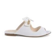 Dee Ocleppo Båge Platt Sandal för Glädjefull Promenad White, Dam