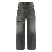 Diesel Svarta Wide Leg Jeans med Whiskering Gray, Dam