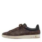 Louis Vuitton Vintage Pre-owned Belagd canvas sneakers Brown, Herr