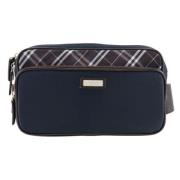 Burberry Vintage Pre-owned Tyg axelremsvskor Blue, Unisex