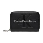 Calvin Klein Jeans Svart Tryckt Dragkedja Plånbok Black, Dam