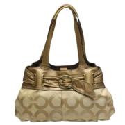 Coach Pre-owned Pre-owned Tyg axelremsvskor Beige, Dam