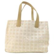 Chanel Vintage Pre-owned Nylon axelremsvskor Beige, Dam