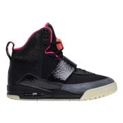 Nike Begränsad upplaga Yeezy 1 Blink Black, Herr