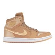 Nike Begränsad upplaga Retro High Season of Her Beige, Dam