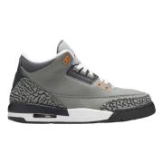 Nike Cool Grey Retro Limited Edition Sneakers Gray, Dam