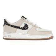 Nike Begränsad upplaga Bandana Paisley Swoosh Sneakers Beige, Herr