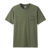 Kaws Begränsad Upplaga Ficka Tee Oliv Green, Herr