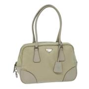 Prada Vintage Pre-owned Nylon prada-vskor Beige, Dam