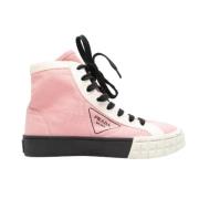 Prada Vintage Pre-owned Canvas sneakers Pink, Dam