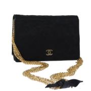 Chanel Vintage Pre-owned Satin chanel-vskor Black, Dam