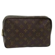 Louis Vuitton Vintage Pre-owned Canvas kuvertvskor Brown, Dam