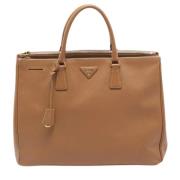 Prada Vintage Pre-owned Laeder totevskor Beige, Dam