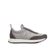 Moncler Låg Topp Sneakers Vit Läder Logotyp Patch Rund Tå Snörning Gum...