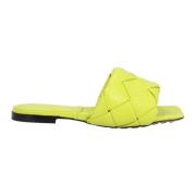 Bottega Veneta Gul Lammhud Platt Sandal för Kvinnor Yellow, Dam